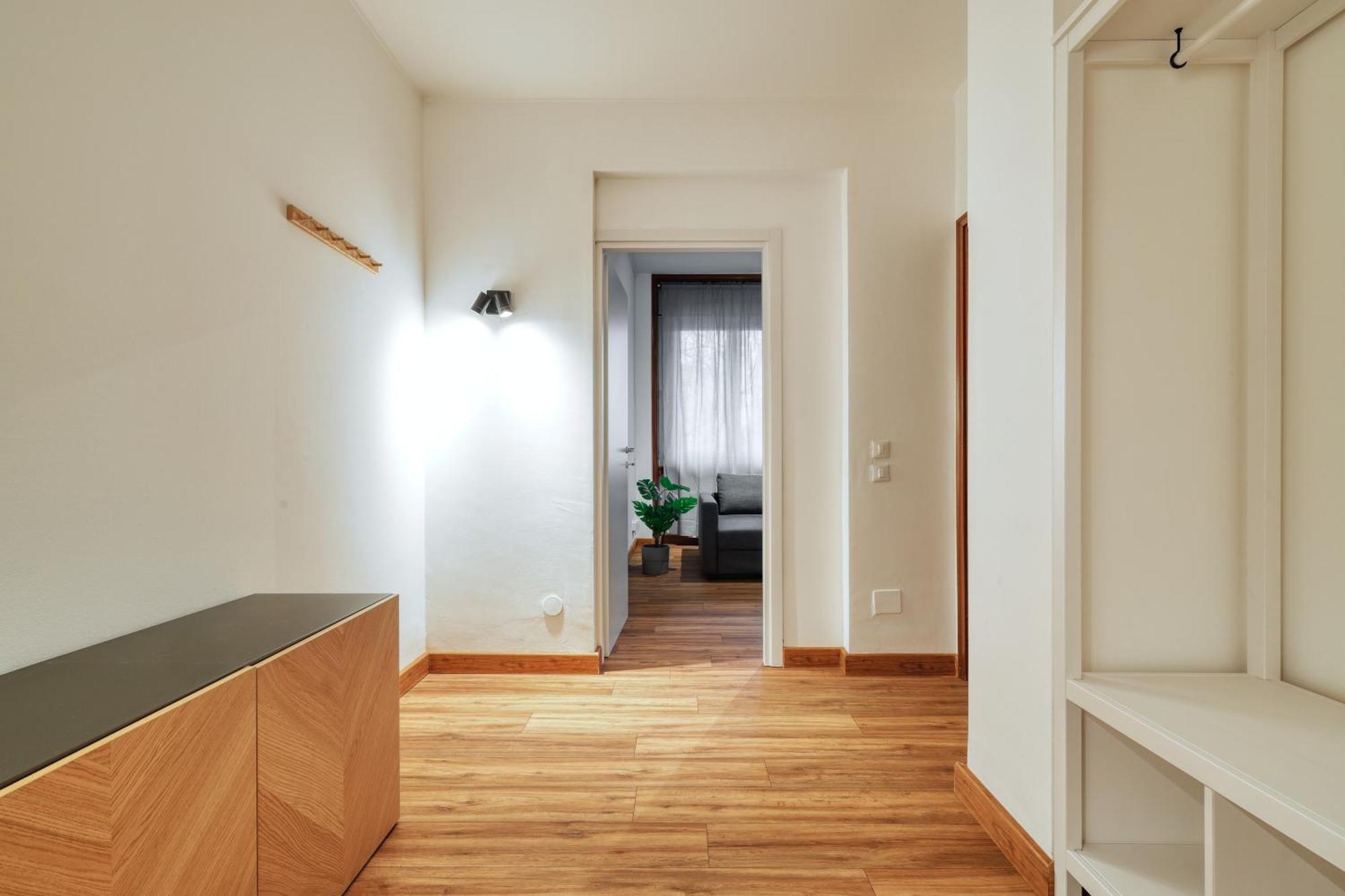Joivy Chic 3-Bed Flat Near Colonne Di San Lorenzo Milan Exterior photo