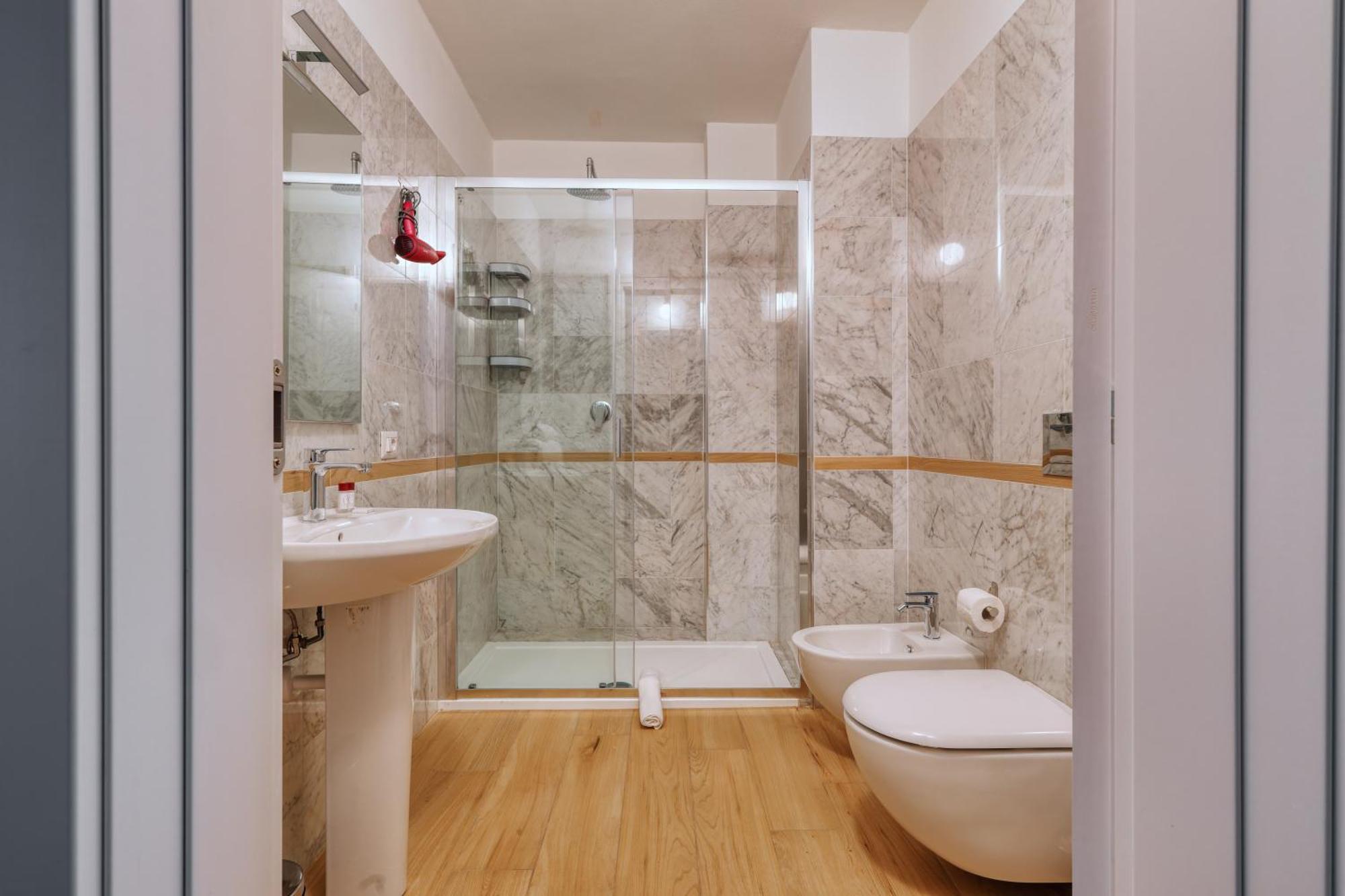 Joivy Chic 3-Bed Flat Near Colonne Di San Lorenzo Milan Exterior photo