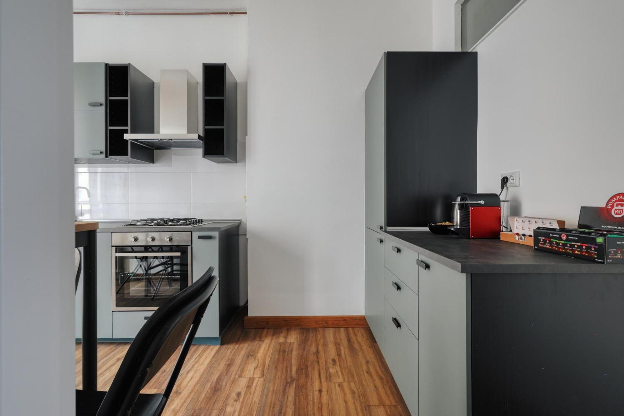 Joivy Chic 3-Bed Flat Near Colonne Di San Lorenzo Milan Exterior photo