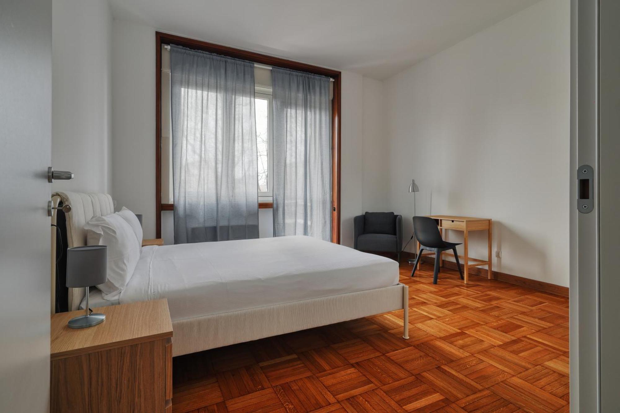 Joivy Chic 3-Bed Flat Near Colonne Di San Lorenzo Milan Exterior photo